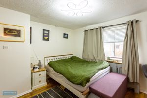 Bedroom- click for photo gallery